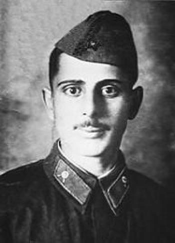 Иллазаров Исай Иллазарович