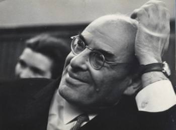 Учитель Ефим Юльевич