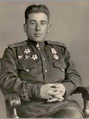 Бомштейн Юрий Григорьевич еврей артиллерист