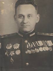 Перлов Виктор Николаевич